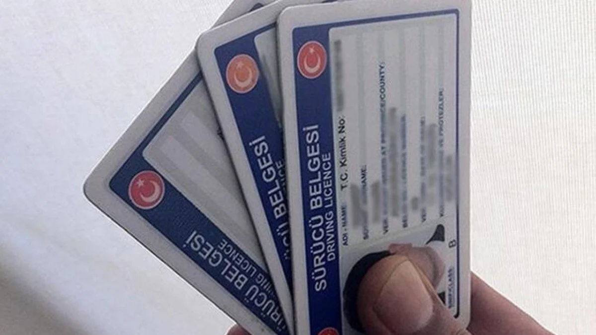 30 yaşından büyük ehliyet sahiplerini ilgilendiriyor
