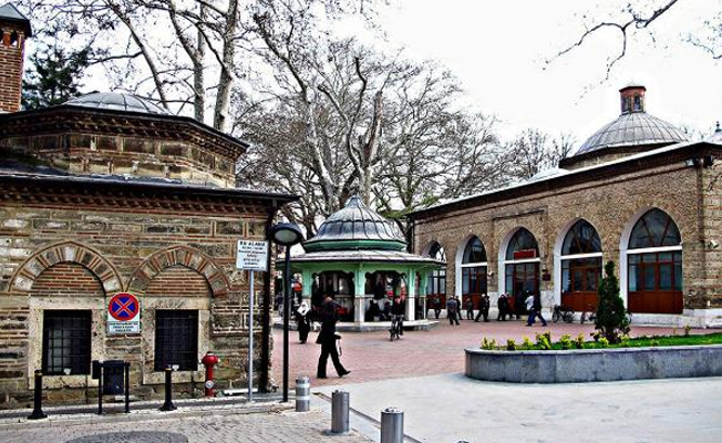 Müezzin sara nöbeti geçirince ezan yarım kaldı