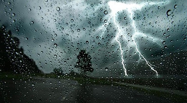 Meteoroloji'den kuvvetli sağanak uyarısı! O iller sırılsıklam olacak