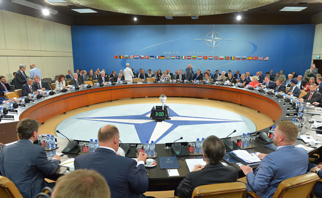 NATO'dan Türkiye'ye red, Brüksel'e onay