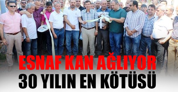 Antalya esnafından yazar kasalı eylem: 30 yılın en kötü dönemi