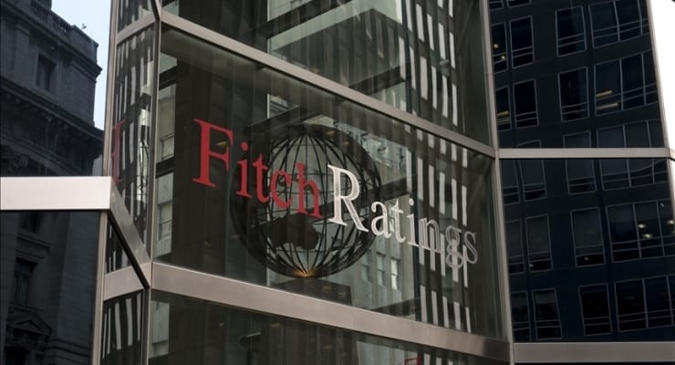 Fitch küresel ekonomik büyüme tahminini düşürdü