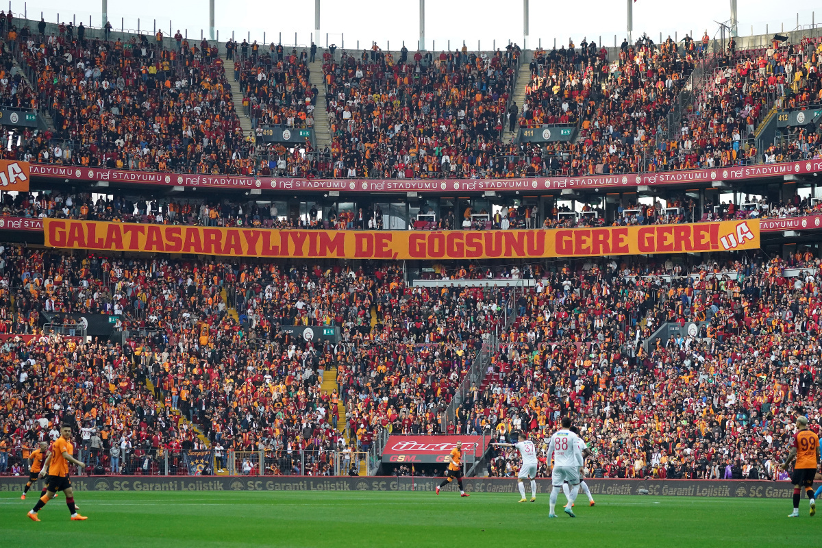 Aslan, Şampiyonlar Ligi arenasına çıkıyor