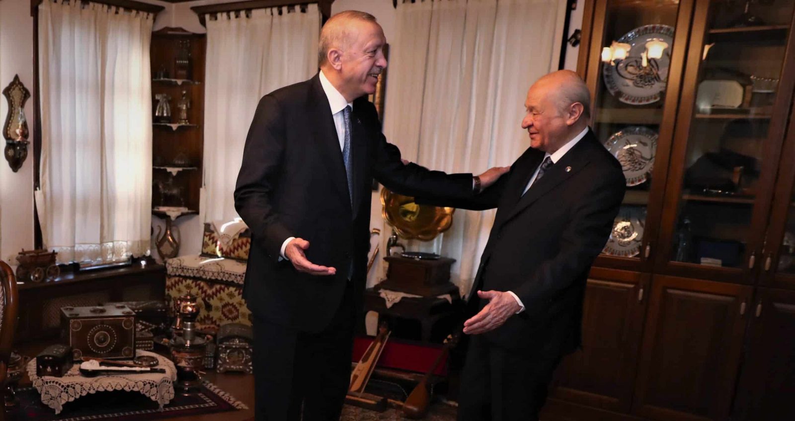 AKP ve MHP yerel seçimler için ortak çalışma grubu kuruyor! 5 isme kritik görev