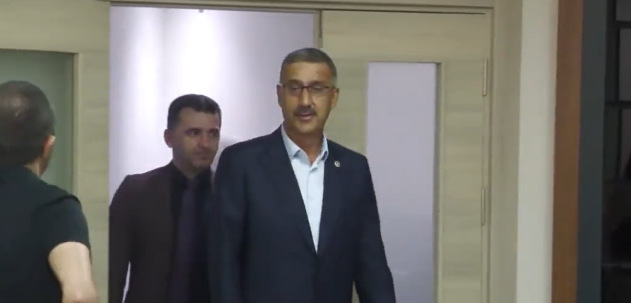 AKP'li Lütfi Bayraktar'dan yürek burkan sözler... Milletvekili maaşı yetmiyormuş!