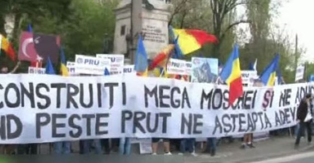 Bükreş'te Erdoğan protestosu
