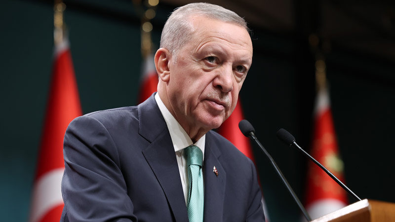 Cumhurbaşkanı Erdoğan açıkladı! Yeni evlenen çiftlere faizsiz kredi… İşte şartları