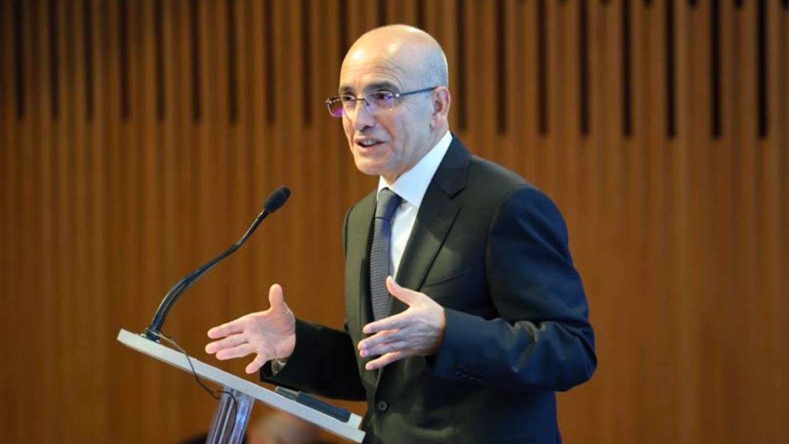 Bakan Şimşek: Sabırlı olmalıyız, halen zorlu bir süreçteyiz