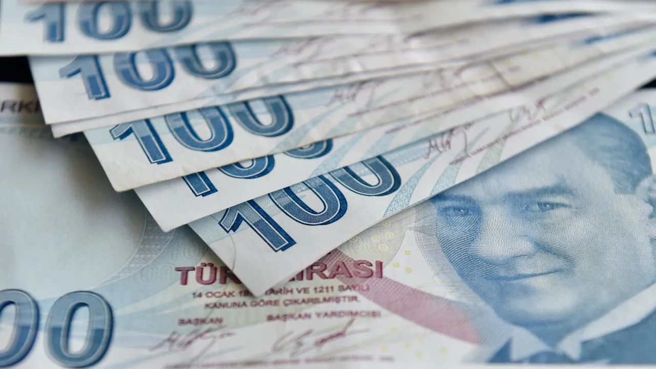 Uzman ekonomistten flaş enflasyon yorumu! Yaşanacakları tek tek saydı