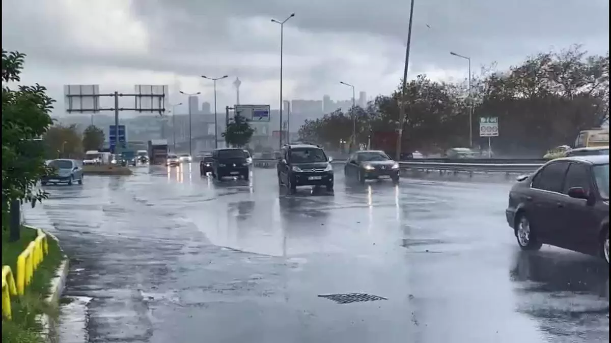 O ilde eğitime sağanak yağış engeli