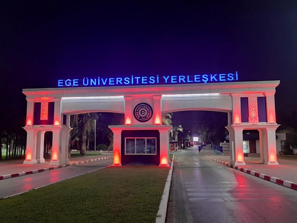 Öğrenciler 20 liralık yemek fiyatlarına isyan etti!