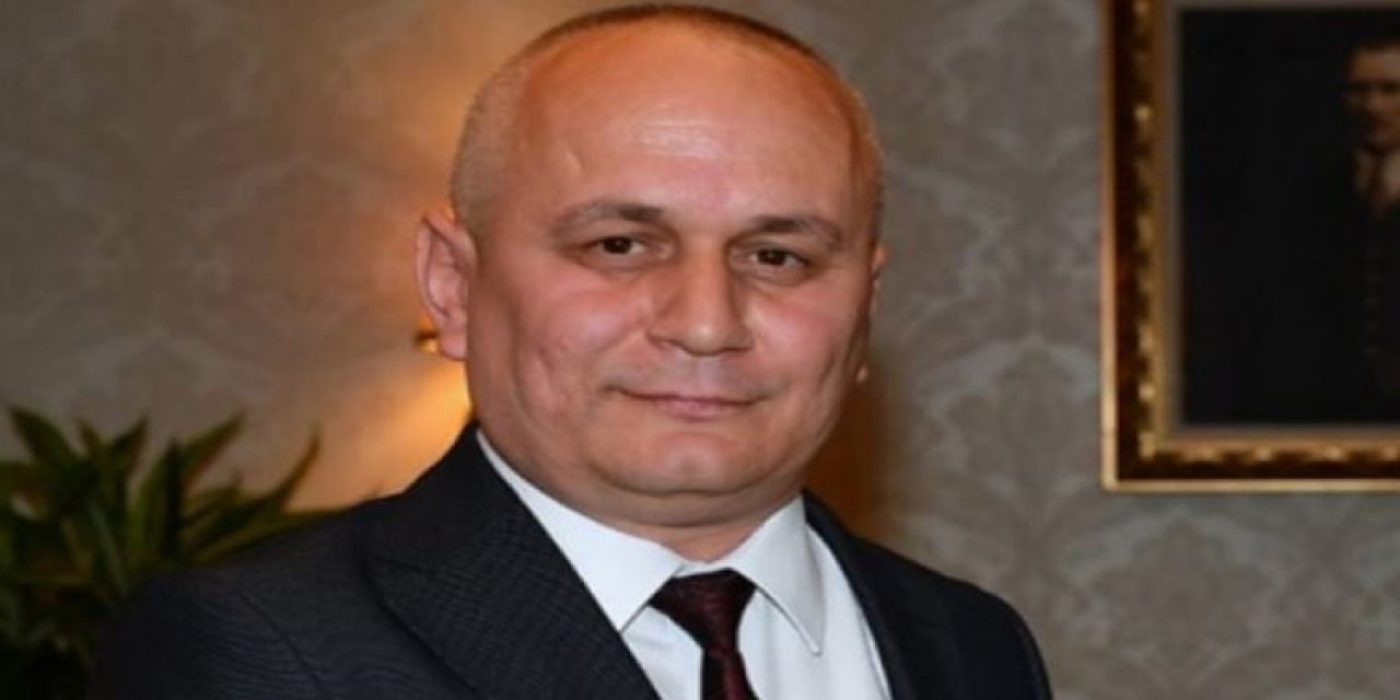 İlahiyatçı Cemil Kılıç: Başörtülü bacılarımız eğleniyor