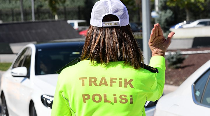 505 TL'den başlıyor 20.977 TL'ye kadar çıkıyor! Trafikte bu ihlalleri yapan yandı!