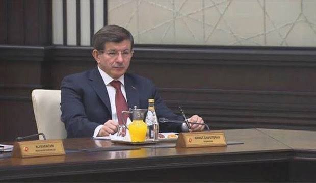 Ahmet Davutoğlu, Erdoğan'ın ittifak çağrısına göz kırptı