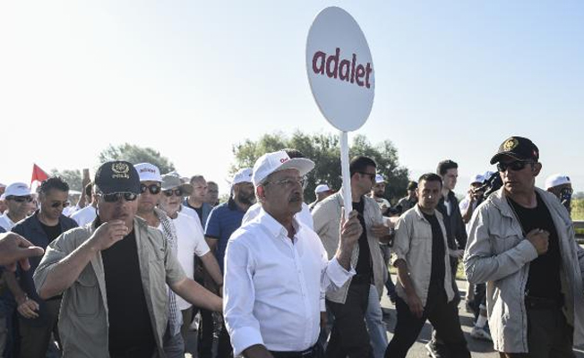 Kılıçdaroğlu: Ülkemize adalet gelene dek vazgeçmeyeceğiz