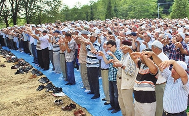 Vali'den ilginç dua çağrısı: Asfalt çalışmalarımız var, yağmur yağmamalı
