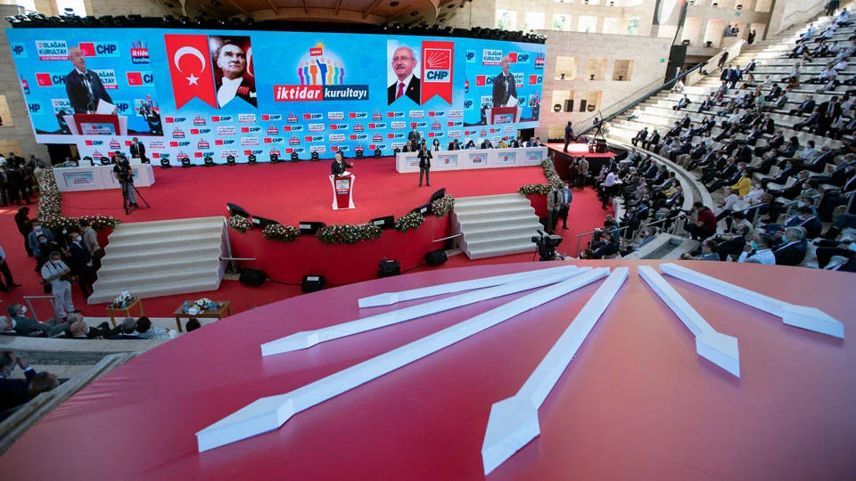 CHP'de tüzük hazırlığı