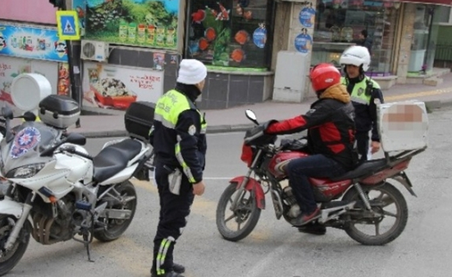27 bin asker motosiklet denetimi yapıyor
