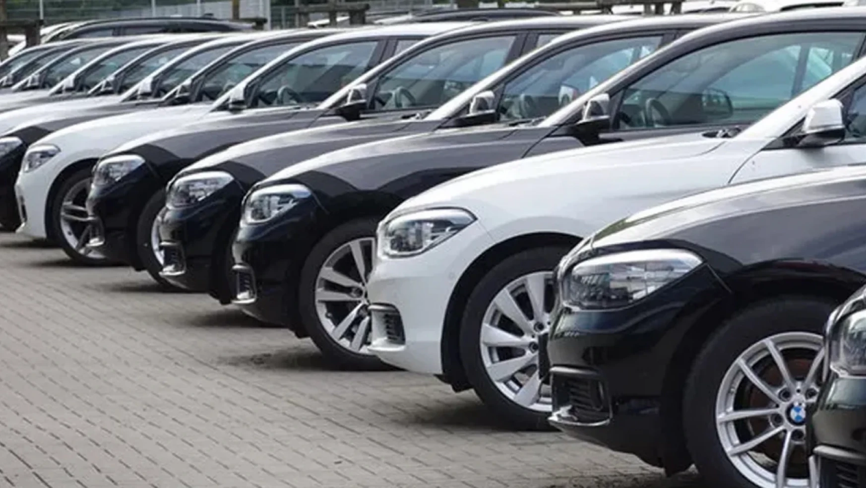 Milyonlarca araç trafikten men edilebilir! O tarihten itibaren trafiğe çıkamayacak araçlar belli oldu