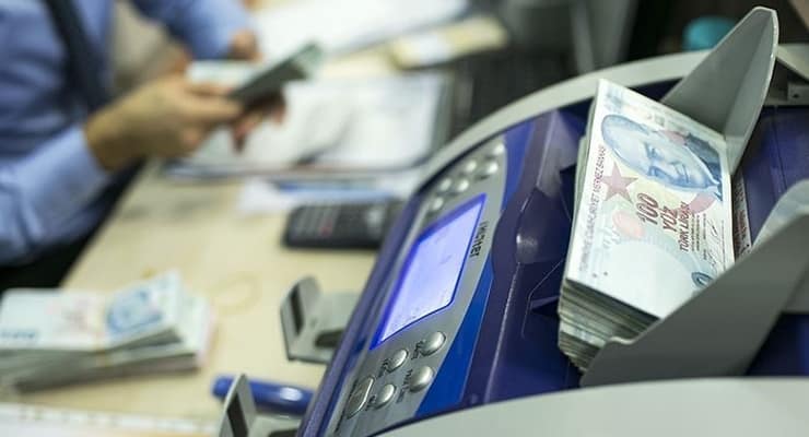 Parasını faize yatıranlara büyük şok! Bankalar o kararı ile hayal kırıklığı yarattı