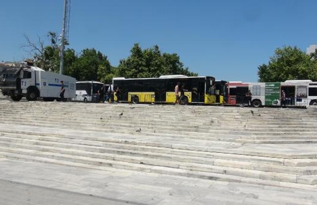 Korku dağları aştı! Gezi parkı yine kapatıldı