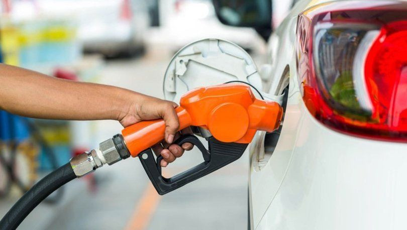 Benzine yine zam geliyor