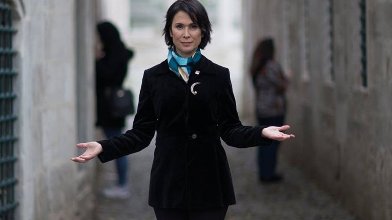 Emel Bilenoğlu'nden Cumhuriyet Bayramı mesajı