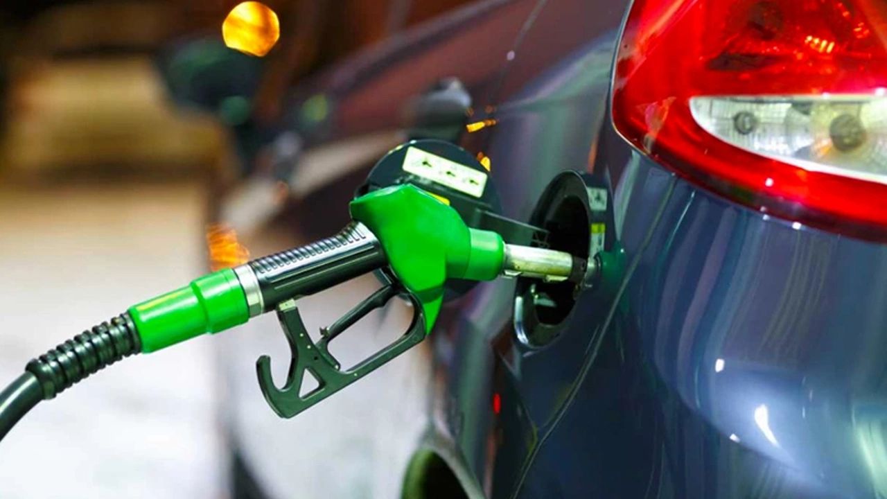 Motorin fiyatları bu geceden itibaren güncellenecek