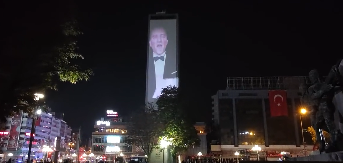 Atatürk, Ankara'dan tüm Türkiye'ye seslendi! Yapay zeka ile bir ilk...