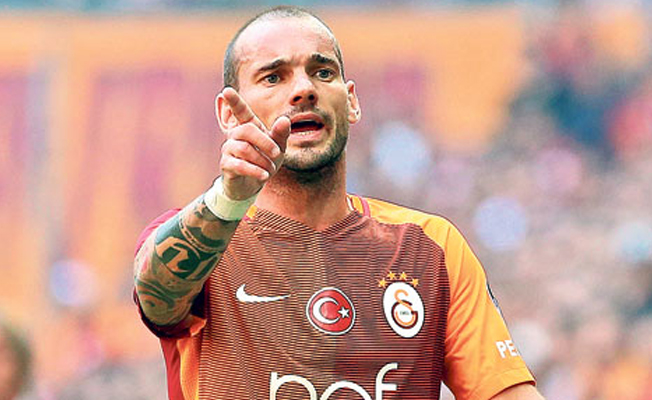 Sneijder’in menajerinden flaş sözler!