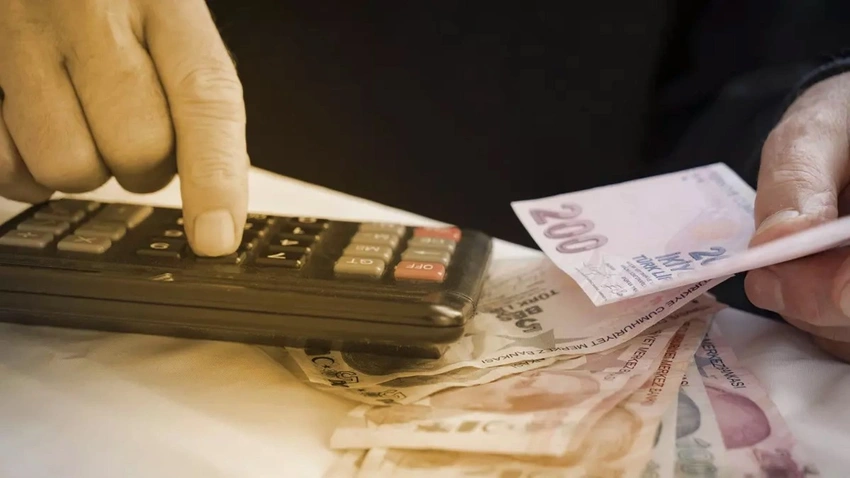 Çalışmayan emeklilere verilecek 5 bin liralık ikramiye ne zaman yatacak? Bakan Vedat Işıkhan tarih verdi