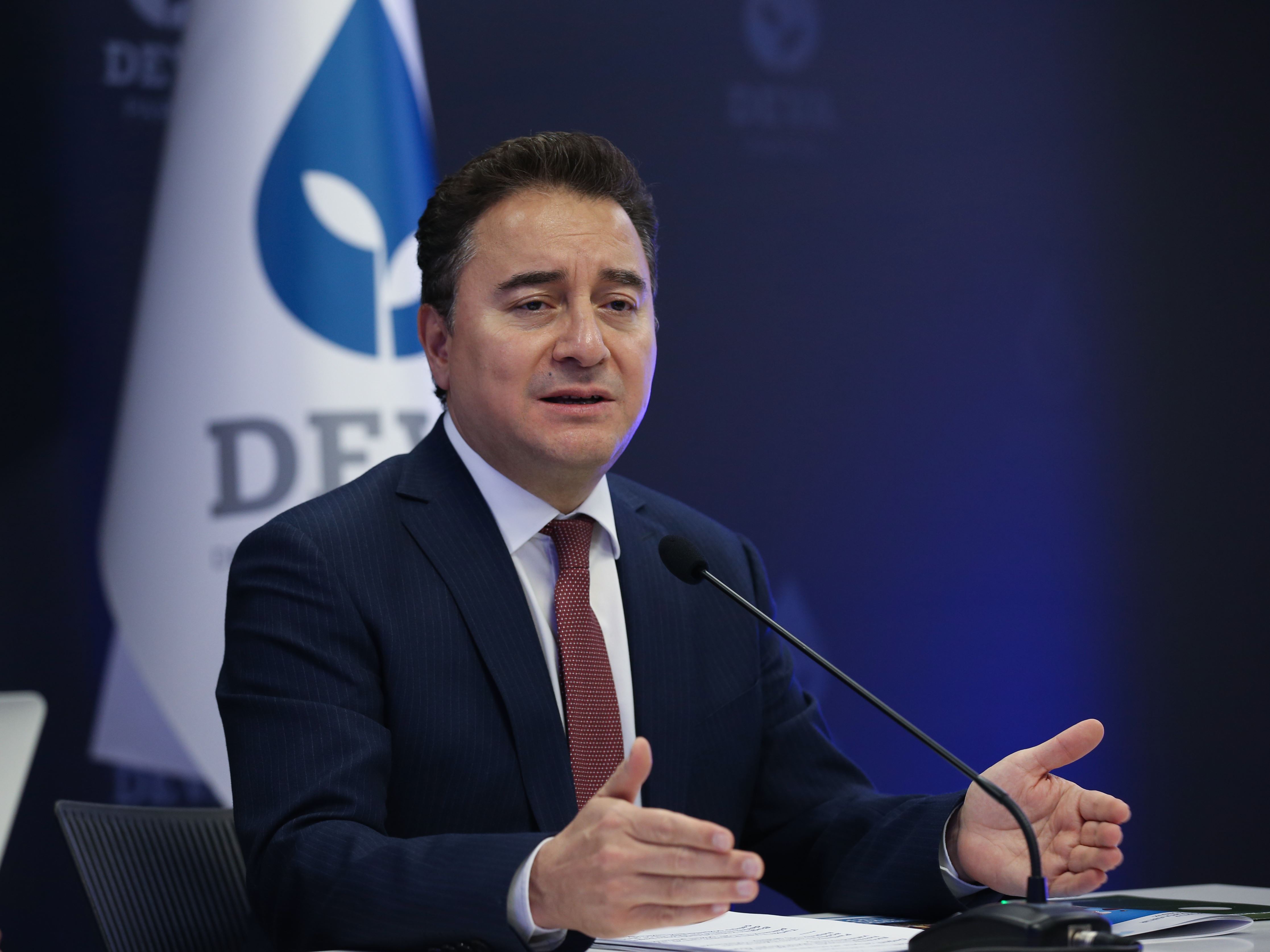 Ali Babacan'dan Can Atalay tepkisi: Anayasal düzene bir darbe gerçekleşti