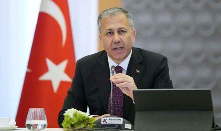 Bakan Yerlikaya duyurdu: 66 ilde 'Mercek' operasyonunda 715 kişi gözaltına alındı