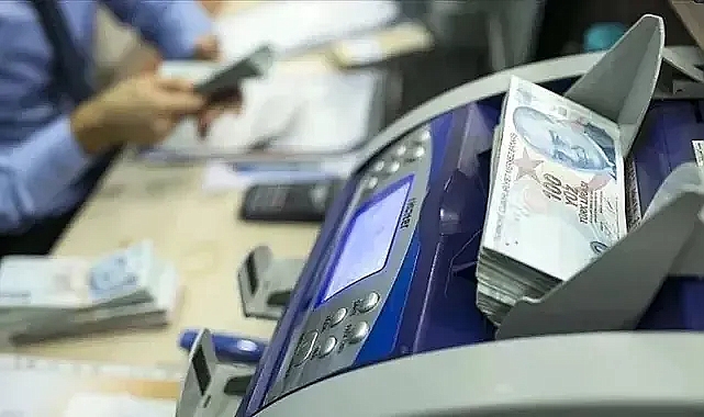 Emekli maaş ödeme tarihleri değişti