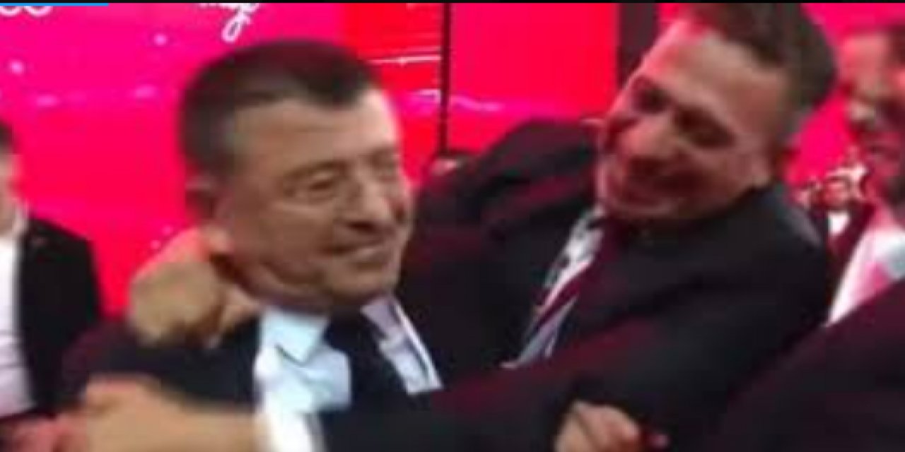 Ali Mahir Başarır'dan Kurultay'daki 'sevinç' görüntüleri için açıklama