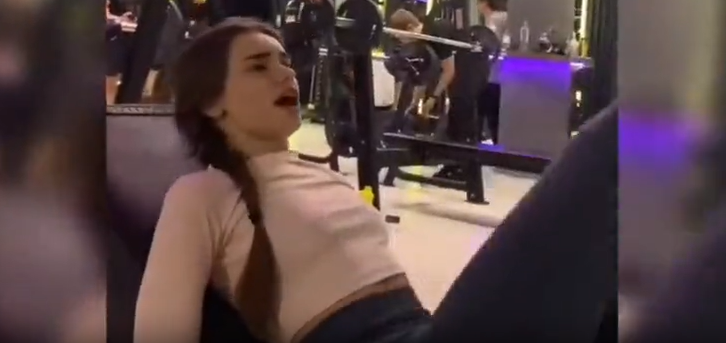 Spor salonunda inleyen kadın sosyal medyayı yıktı: Bas ablam bas