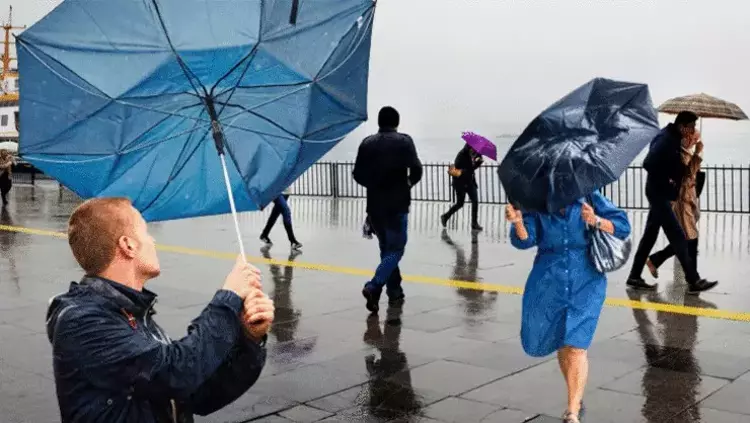 Meteorolojiden 13 Kente Turuncu ve Sarı Kodlu Uyarı! İstanbul için saat verildi