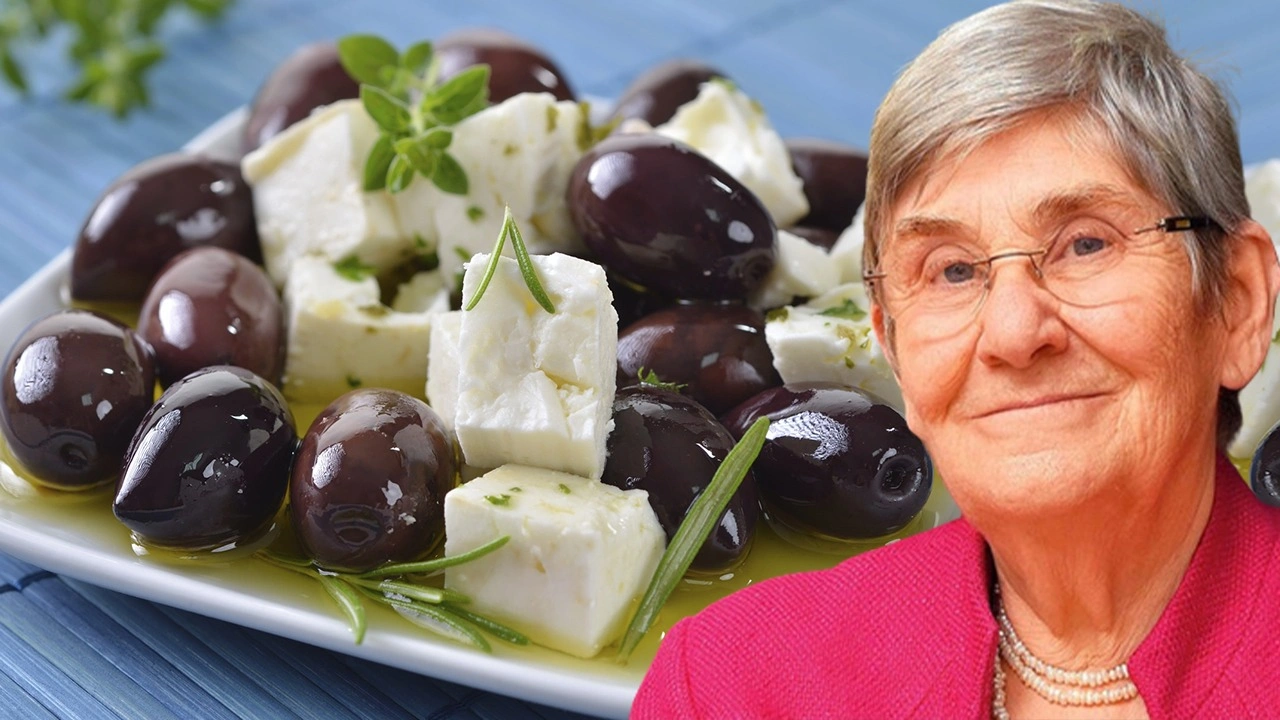 Canan Karatay peynir zeytin severleri uyardı! Böyle tüketiyorsanız kısır kalabilirsiniz