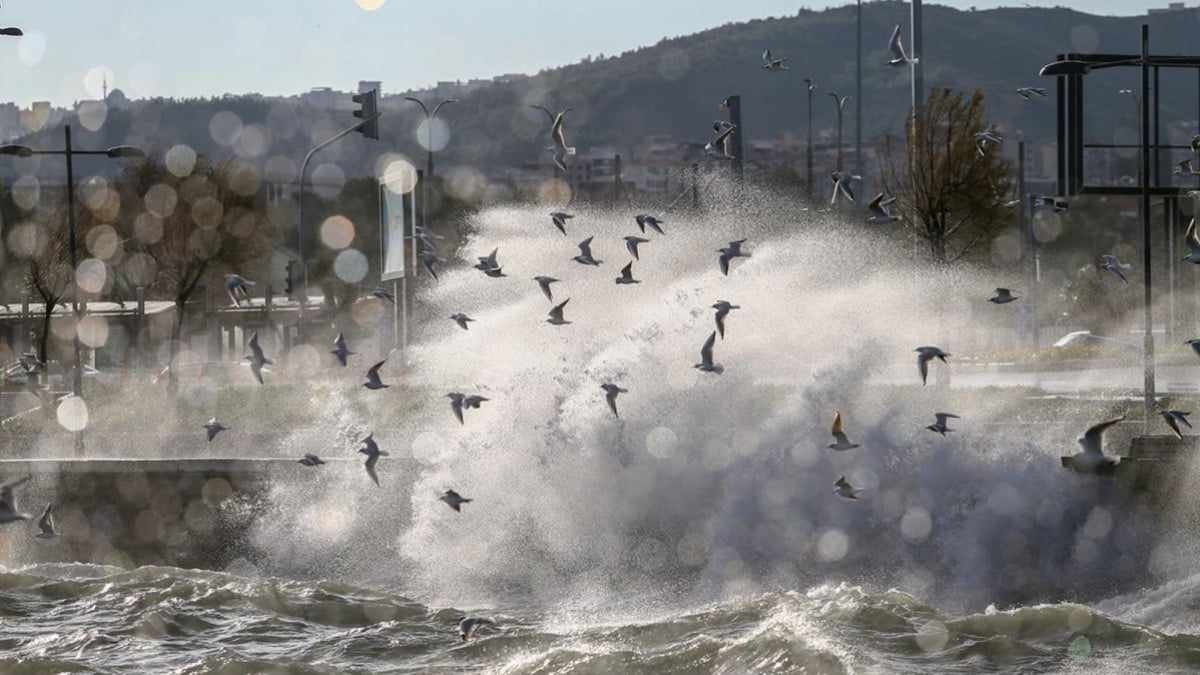 Meteoroloji 11 ili uyardı! Fırtına fena vuracak