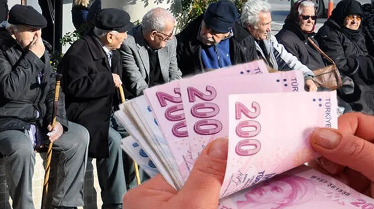 Ziraat Bankası, VakıfBank, Halk Bankası, Garanti Bankası ve Qnb Finansbank... Emekli maaşını bu bankalardan alanlara ek ödeme!