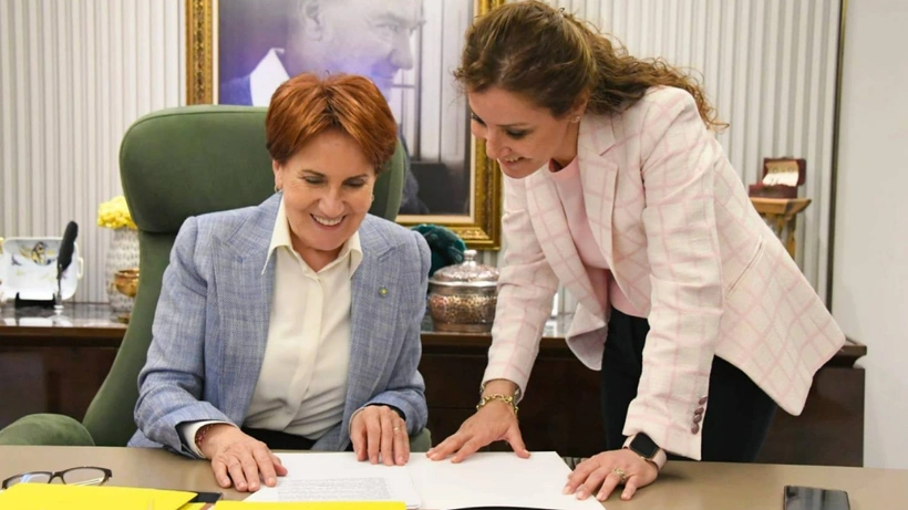 Ümit Dikbayır'dan İYİ Parti'yi karıştıracak iddialar: Akşener'in özel kalemi Esma Bekar'dan yanıt gecikmedi