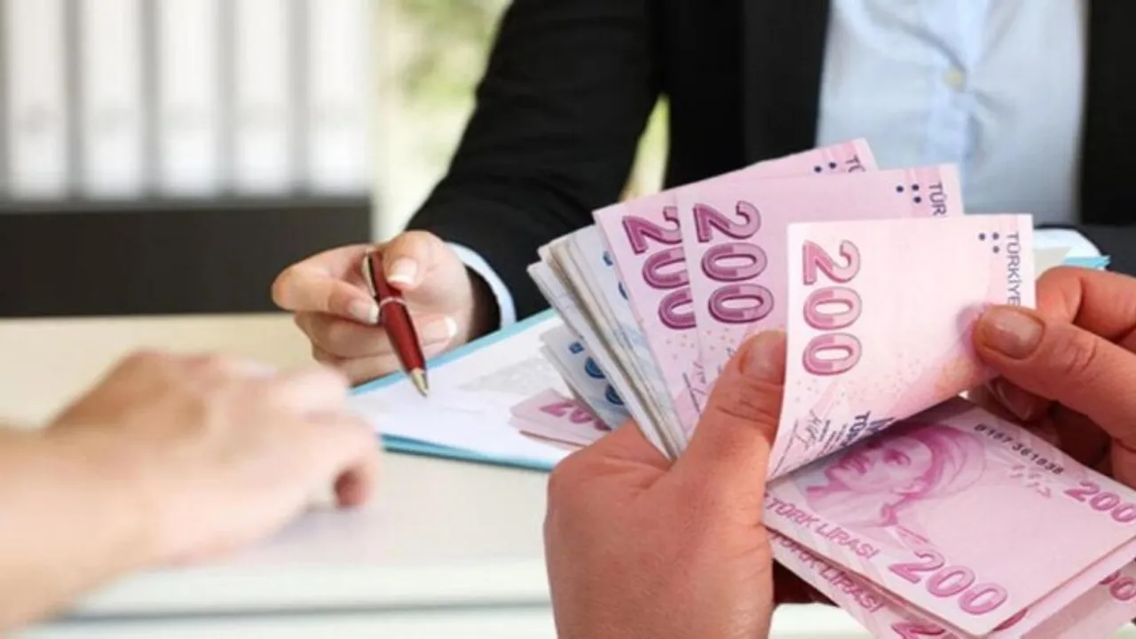Başvuru yapan emekliler hem 7 bin 500 TL alacak hem de 3 yıl ücretsiz faydalanacak