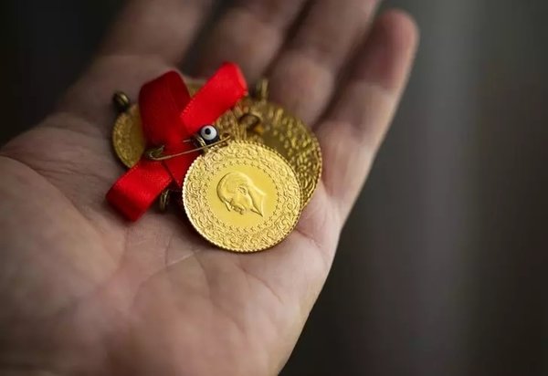 Altın rekorlara doymuyor! Gram altın, çeyrek altın, Cumhuriyet altını ne kadar oldu? 30 Kasım 2023 altın fiyatları…