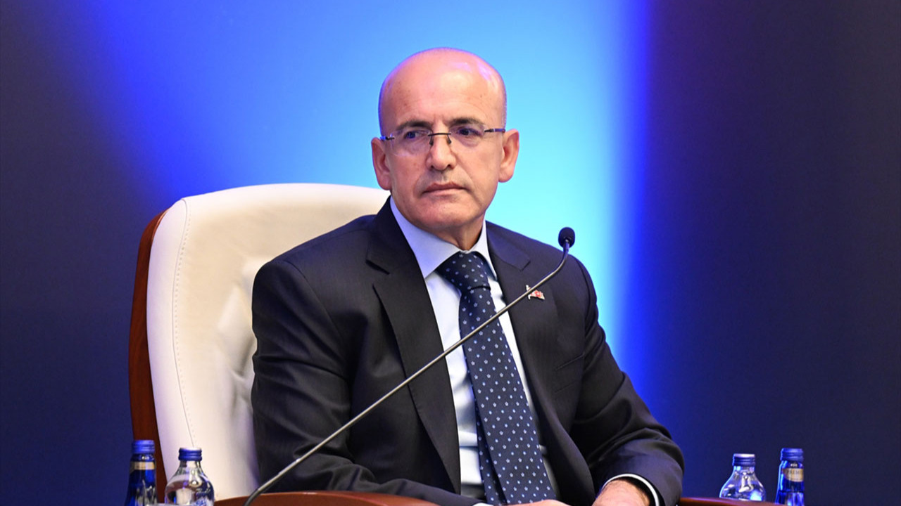 Bakan Şimşek büyüme rakamlarını değerlendirdi