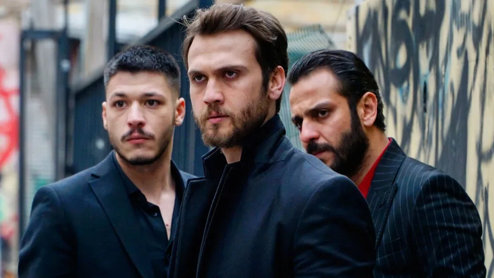 Çukur ekranlara geri dönüyor! İşte Çukur'un yeni sezonundan merak edilen ayrıntılar
