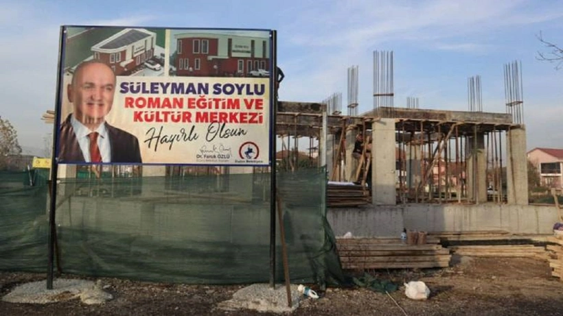 AKP'li belediye Süleyman Soylu adına Kültür Merkezi açıyor