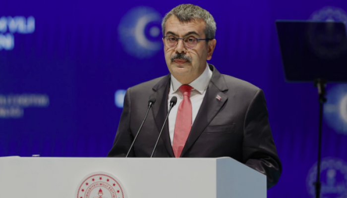 Milli Eğitim Bakanı Yusuf Tekin'den müfredat değişikliği ve ders süreleri açıklaması