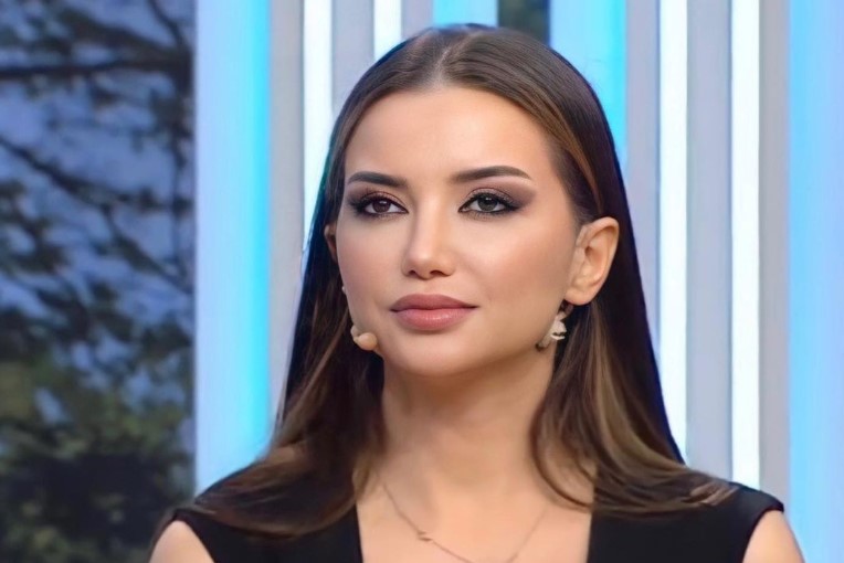 Esra Ezmeci'yi panikleten itiraf! Kocam kadın olmak istiyor...