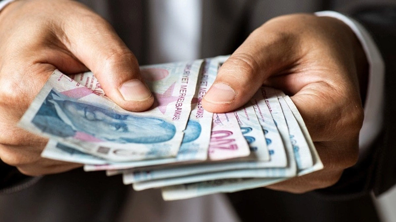 SSK ve BAĞ- KUR emeklileri ne kadar maaş alacak? 2024 yılı için tablo netleşti