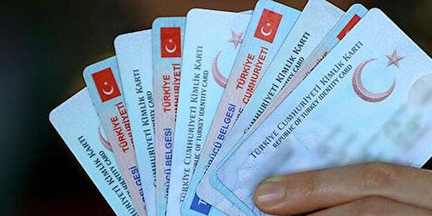 Ehliyet sahipleri akın akın Nüfus Müdürlüğü'ne koşacak